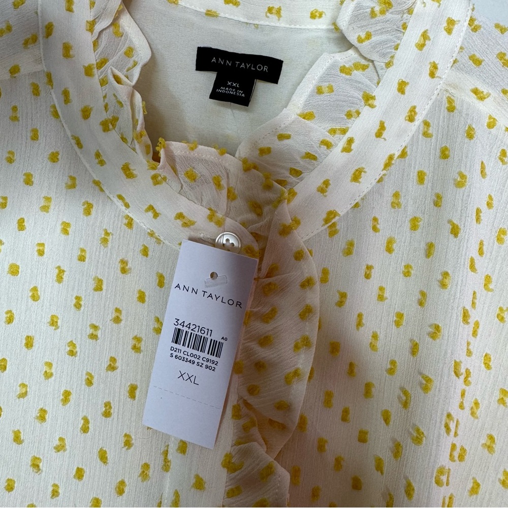 Ann Taylor Sleeveless Yellow Textured Spots Ruffle Blouse Women’s Size XXL - Picture 3 of 6